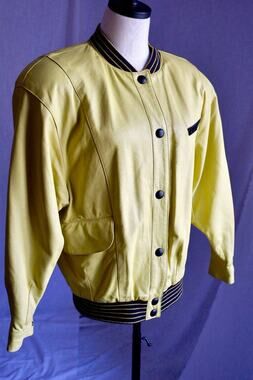 1980s Laurel by Escada Yellow Leather Bomber Jacket – Size M/L